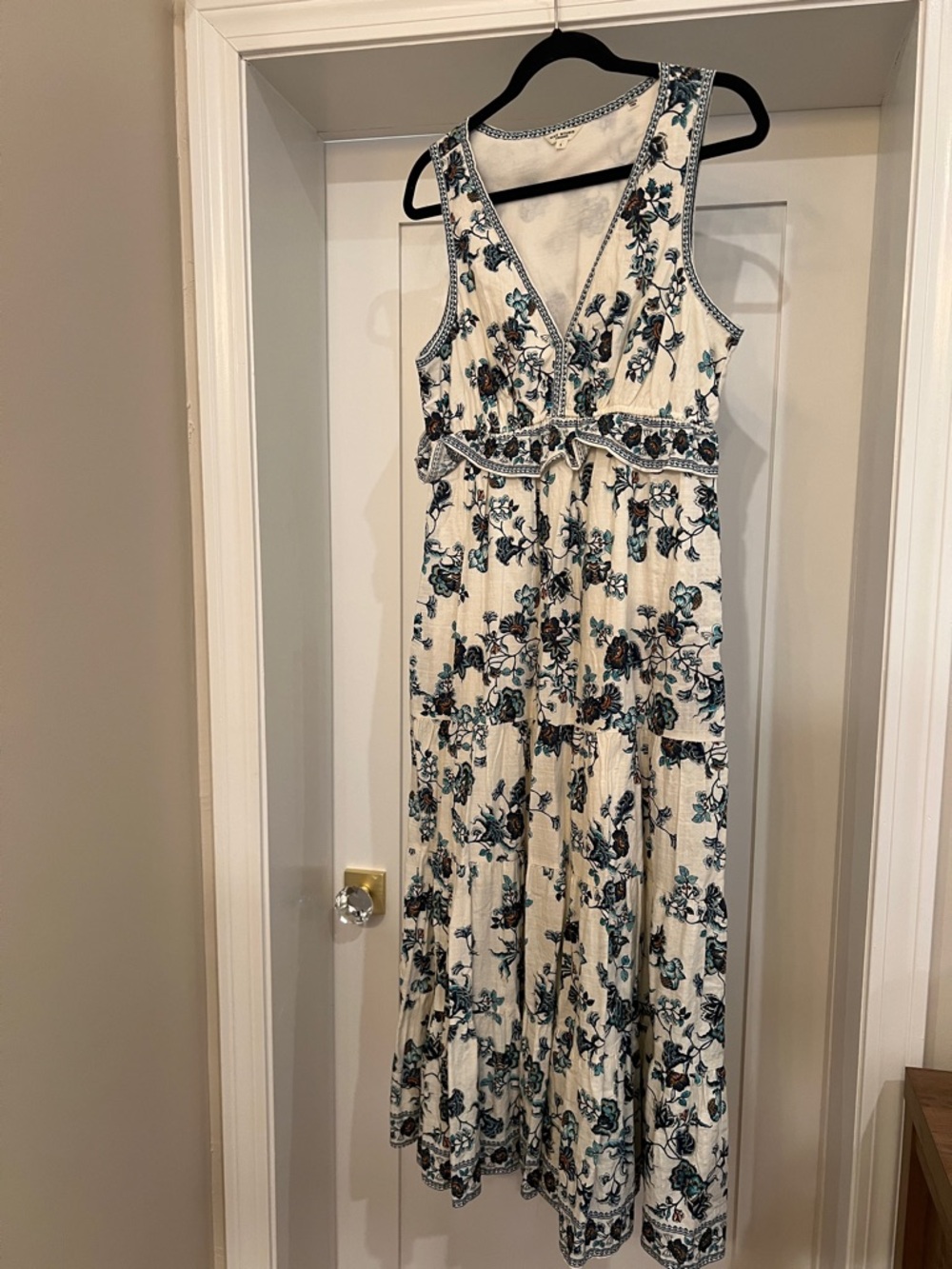 Max Studio London Floral Print Maxi Dress | Large | Cream & Blue